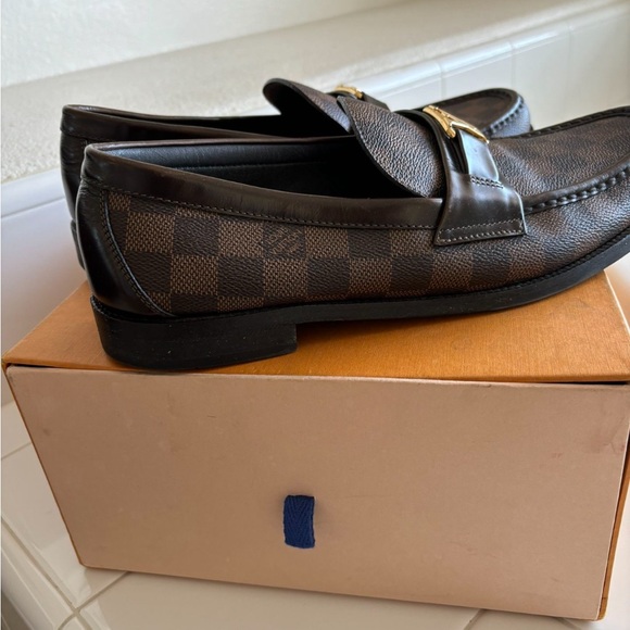 Louis Vuitton Major Loafers - Picture 2 of 3